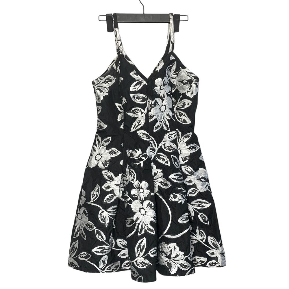 Banana Republic Monogram Floral Jacquard Fit-and-Flare Dress Women's Sz 4 Black